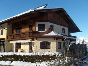 24035074-Ferienwohnung-4-Stumm im Zillertal-300x225-1