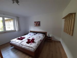 24035127-Ferienwohnung-10-Stumm im Zillertal-300x225-1