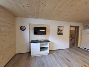 24035128-Ferienwohnung-5-Stumm im Zillertal-300x225-4