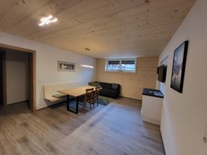 24035128-Ferienwohnung-5-Stumm im Zillertal-300x225-5