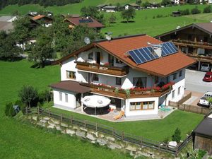 24035227-Ferienwohnung-5-Stumm im Zillertal-300x225-1