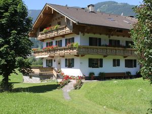 24035237-Ferienwohnung-8-Stumm im Zillertal-300x225-5