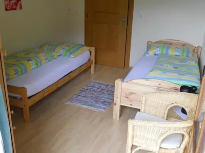 Schlafzimmer Max 1