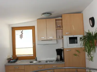 Ferienwohnung-Hollaus-Elisabeth-Stumm-Küchenblock