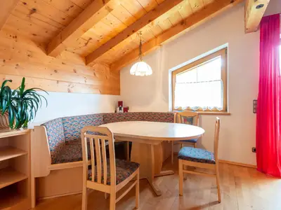 DiningRoom