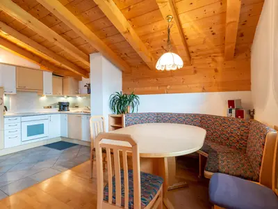 DiningRoom