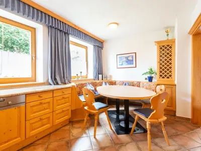 DiningRoom