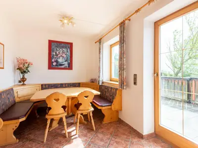 DiningRoom