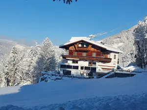 Ferienwohnung für 8 Personen (100 m²) in Stummerberg