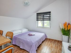 23539117-Ferienwohnung-4-Stupin Čeline-300x225-1