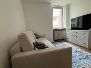 24047870-Ferienwohnung-4-Stuttgart-300x225-1