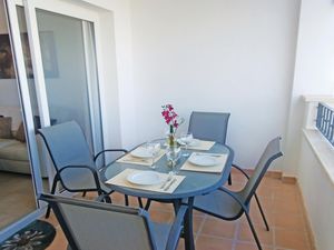 23731388-Ferienwohnung-4-Sucina-300x225-2