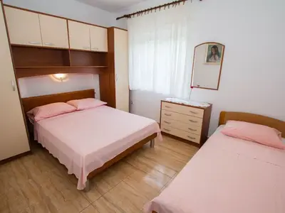 Ferienwohnung für 4 Personen in Sućuraj 10/10