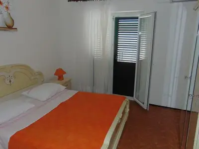 Ferienwohnung für 3 Personen in Sućuraj 7/10