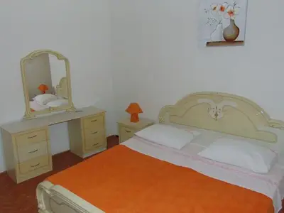 Ferienwohnung für 3 Personen in Sućuraj 8/10