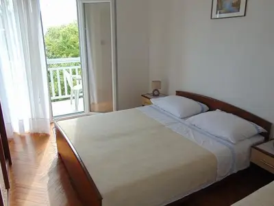 Ferienwohnung für 6 Personen in Sućuraj 9/10