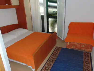 Ferienwohnung für 2 Personen in Sućuraj 5/8