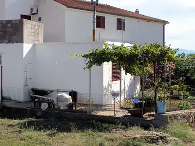 Ferienwohnung für 5 Personen in Sućuraj 3/10