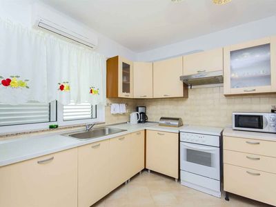 Ferienwohnung für 4 Personen (45 m²) in Sućuraj 10/10