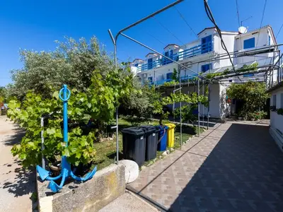 Ferienwohnung für 4 Personen in Sućuraj 5/10