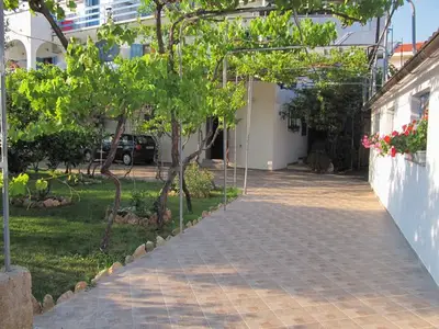 Ferienwohnung für 2 Personen in Sućuraj 7/10
