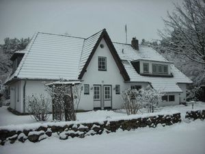 23117393-Ferienwohnung-4-Süddorf-300x225-1