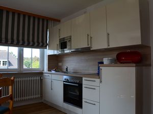 23877462-Ferienwohnung-5-Süddorf-300x225-4