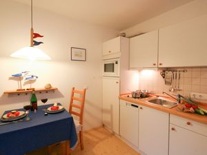 23113929-Ferienwohnung-2-Süddorf-300x225-3