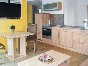 23733235-Ferienwohnung-2-Süderholz-300x225-3