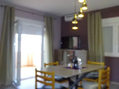 DiningRoom