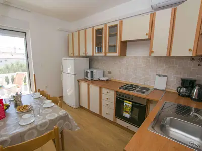 Ferienwohnung für 4 Personen (45 m²) in Sukošan 2/10