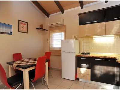 Ferienwohnung für 4 Personen (38 m²) in Sukošan 9/10