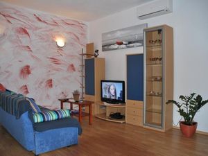 23034035-Ferienwohnung-5-Sukošan-300x225-4