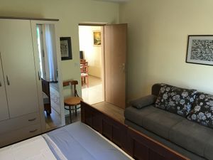 18692828-Ferienwohnung-5-Sukošan-300x225-5