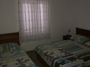 19378917-Ferienwohnung-4-Sukošan-300x225-3