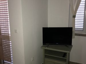 23932121-Ferienwohnung-4-Sukošan-300x225-1