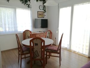 23928768-Ferienwohnung-4-Sukošan-300x225-1