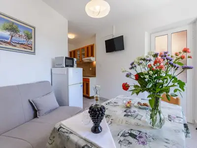 Ferienwohnung für 2 Personen in Sumartin 9/10