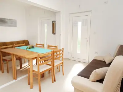 Ferienwohnung für 4 Personen in Sumartin 8/10