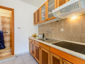 18555675-Ferienwohnung-2-Sumartin-300x225-5