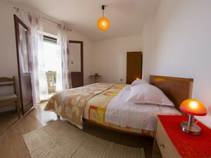 Ferienwohnung für 5 Personen (43 m²) in Sumartin