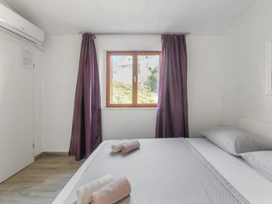 Ferienwohnung für 3 Personen (22 m²) in Sumartin