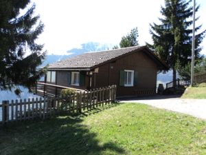 22638683-Ferienwohnung-5-Sumvitg-300x225-2