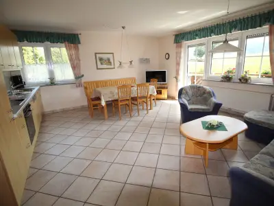 Ferienwohnung für 4 Personen (67 m²) in Sundern 2/7