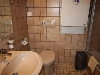 Ferienwohnung für 6 Personen (92 m²) in Sundern 8/9
