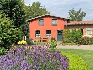 Ferienwohnung für 6 Personen (98 m²) in Sundhagen