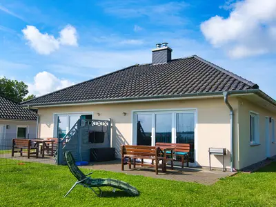 Ferienwohnung für 4 Personen (48 m²) in Sundhagen 2/10