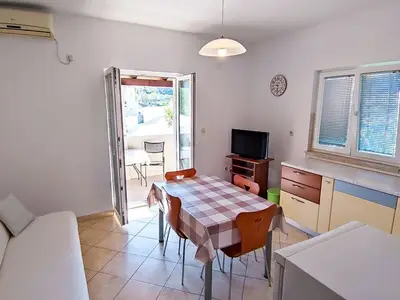 Ferienwohnung für 3 Personen in Supetar 9/10