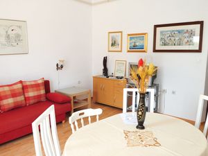 18779859-Ferienwohnung-7-Supetar-300x225-2