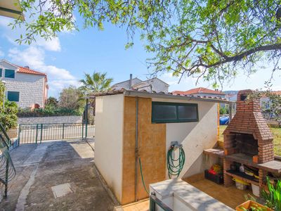 Ferienwohnung für 6 Personen (60 m²) in Supetar 6/10